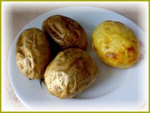 Постный картофель, запеченный в мундире