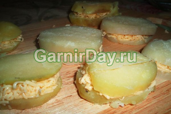 Картошка с сырной начинкой – оригинальное блюдо 
