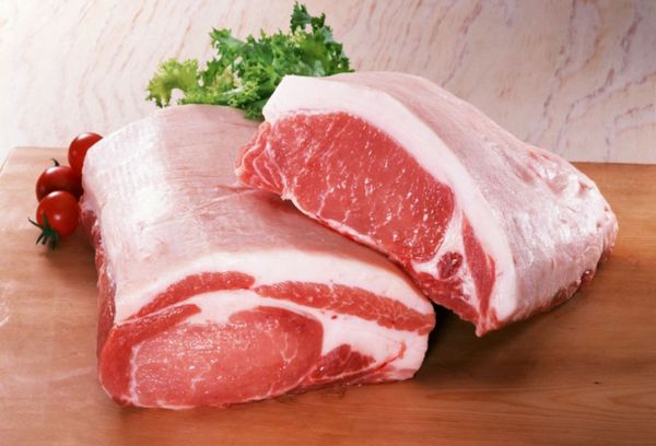 Свежее свиное мясо