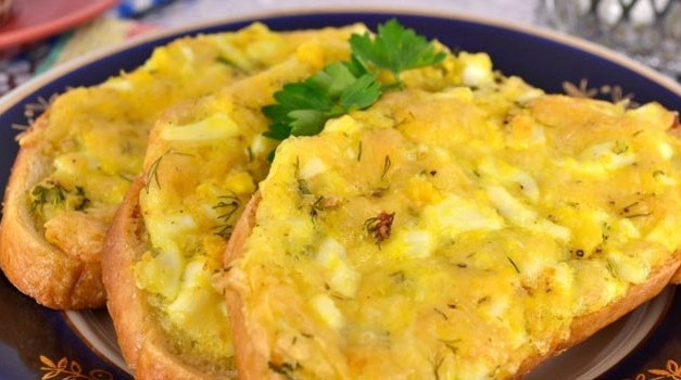 Рецепт с сыром и яйцом