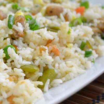 Курица с рисом, овощами - рецепт с фото