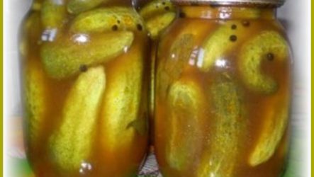 Рецепт маринованных огурцов в томатном соусе
